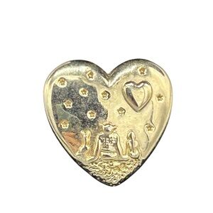 DreamWorks Gold Tone Heart Brooch Y2K Vintage 2002